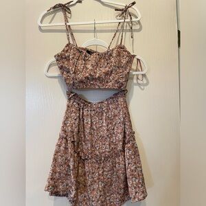 Forever 21, two piece skirt set. Size small. In great condition.